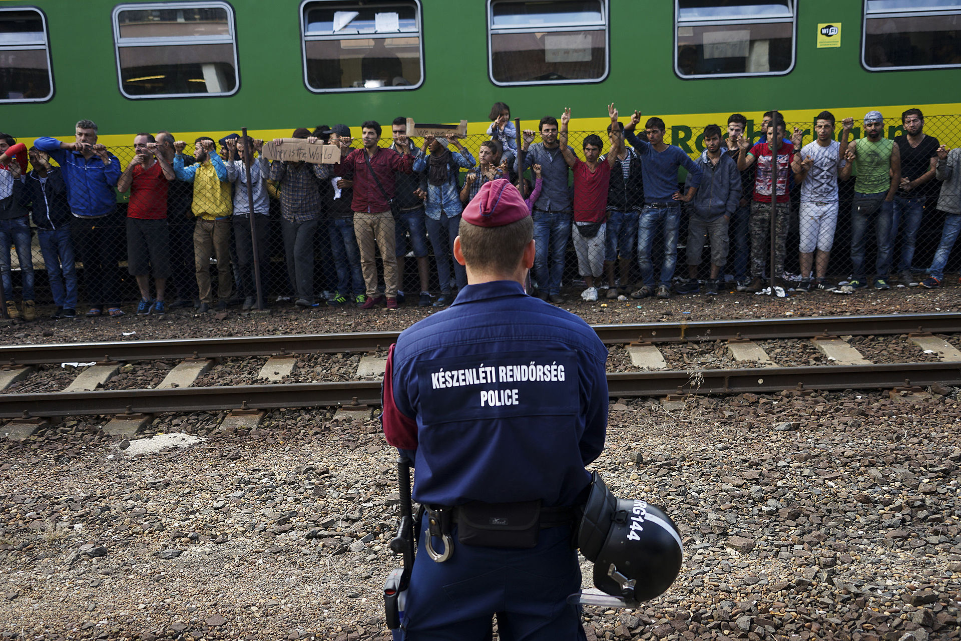 Syrian refugees strike at the platform of Budapest Keleti railway station. Refugee crisis. Budapest, Hungary, Central Europe, 4 September 2015. Photo: Mstyslav Chernov, Wikimedia